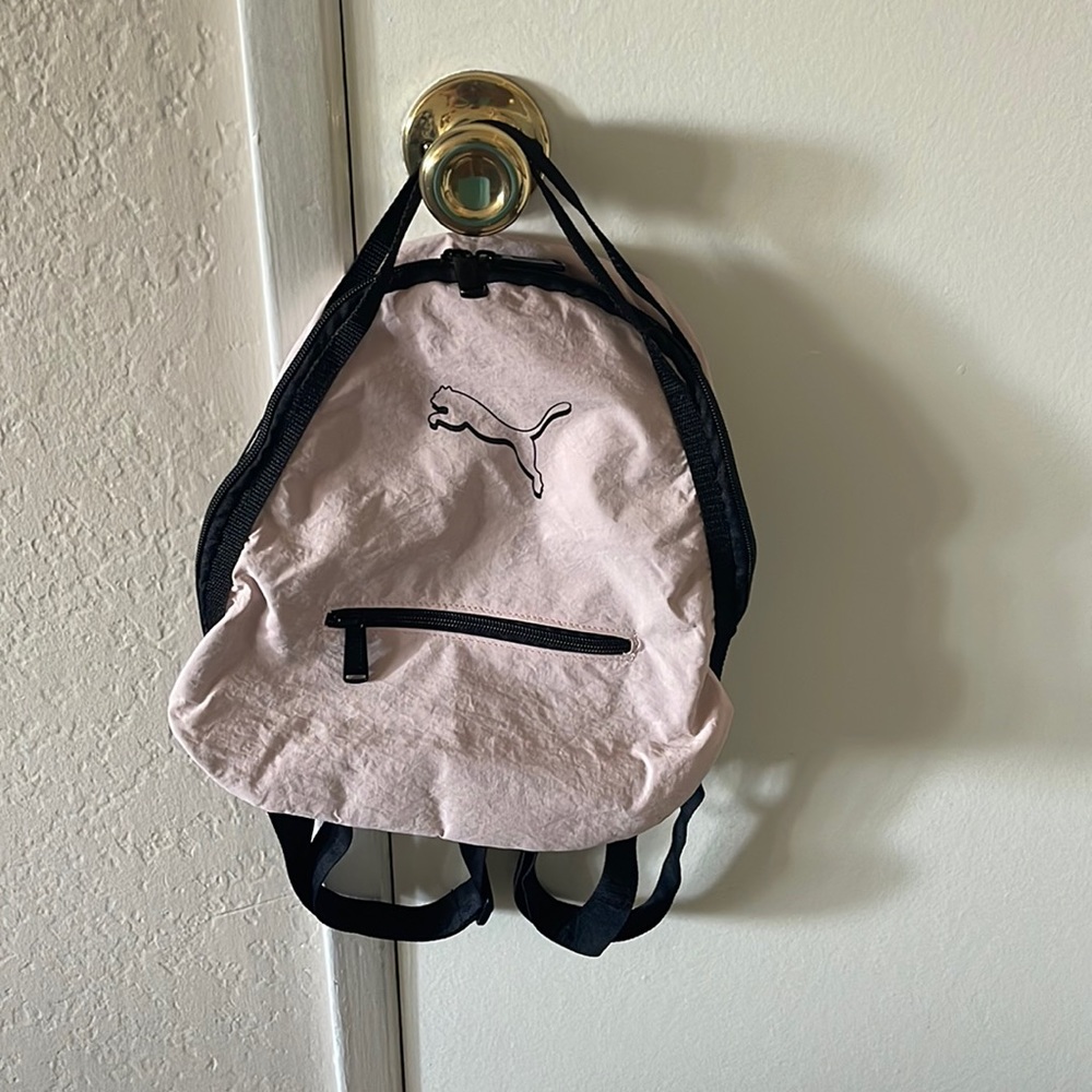Puma Light Pink. Mini backpack